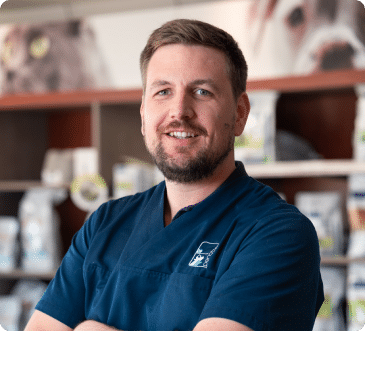 Photo du docteur vétérinaire Marc-Antoine Ducrocq à la clinique des Epenottes à Dole